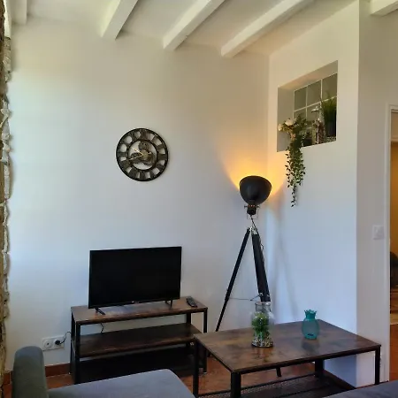 Apartment Eroso Saint Esprit Proche Gare Wifi Bureaux